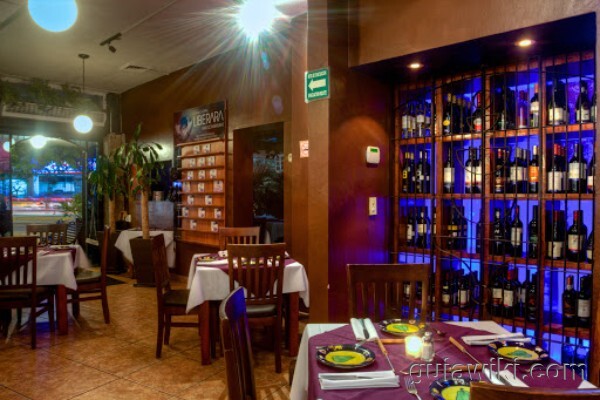 La Noche Azul Restaurante de Fondues Guadalajara